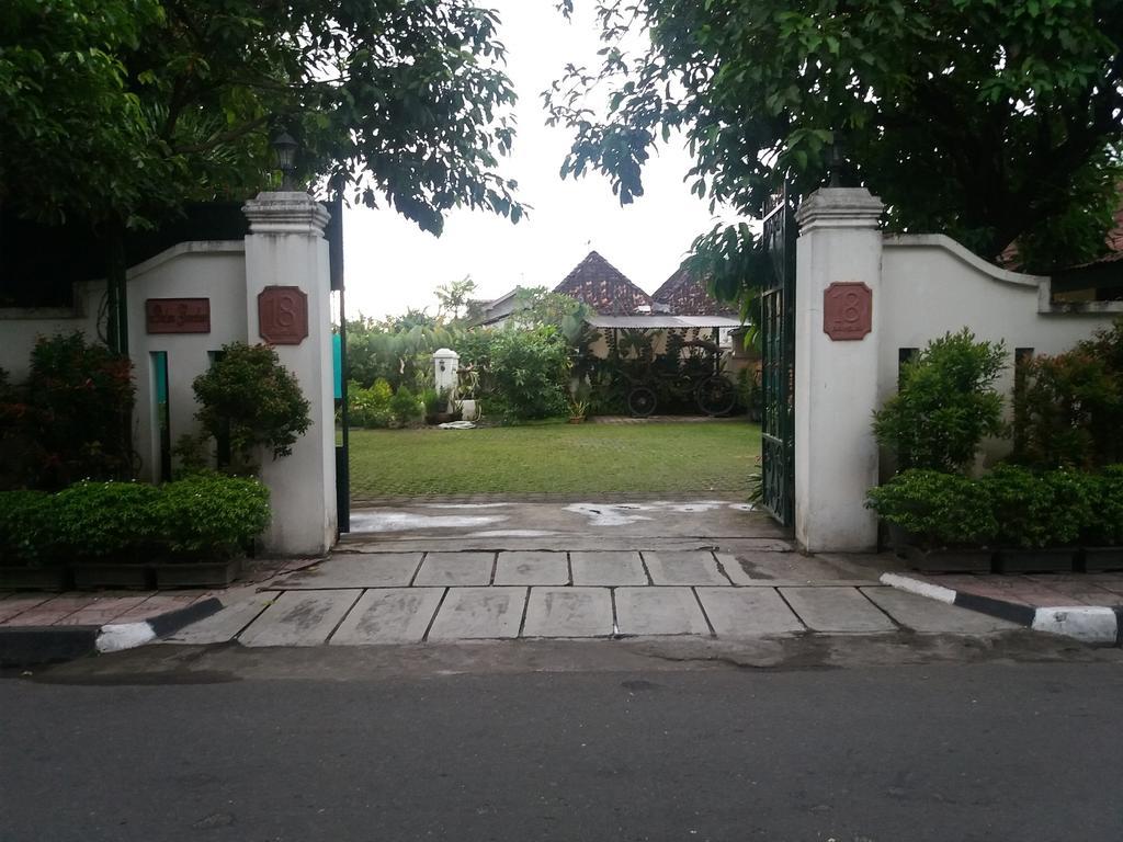 Apartamento Ndalem Gamelan Yogyakarta Exterior foto