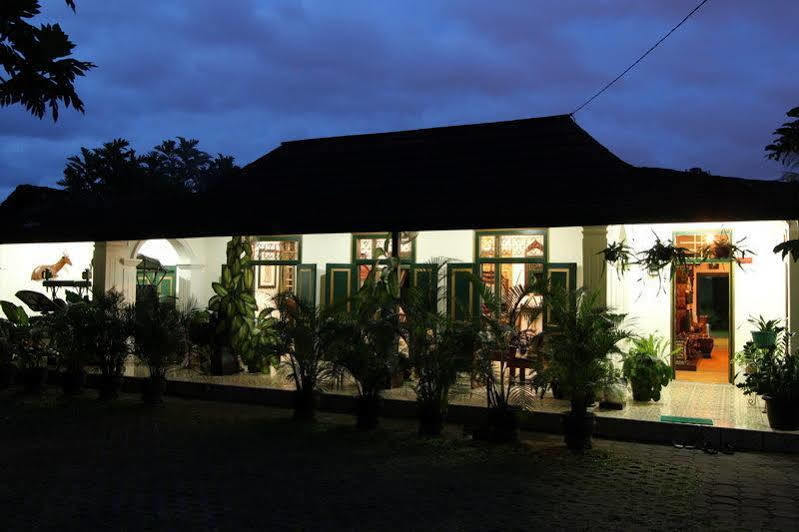 Apartamento Ndalem Gamelan Yogyakarta Exterior foto