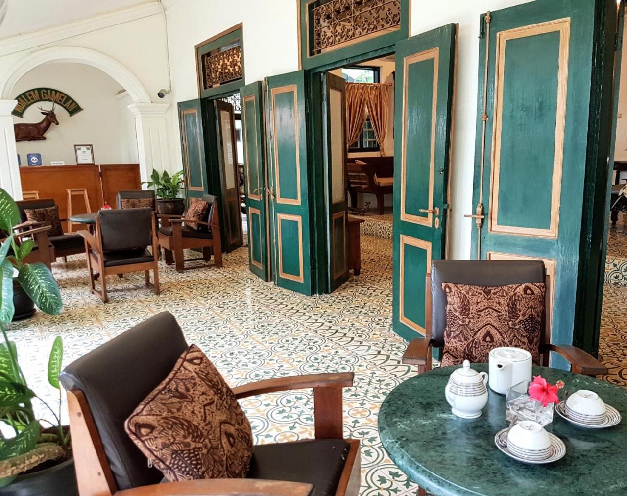 Apartamento Ndalem Gamelan Yogyakarta Exterior foto
